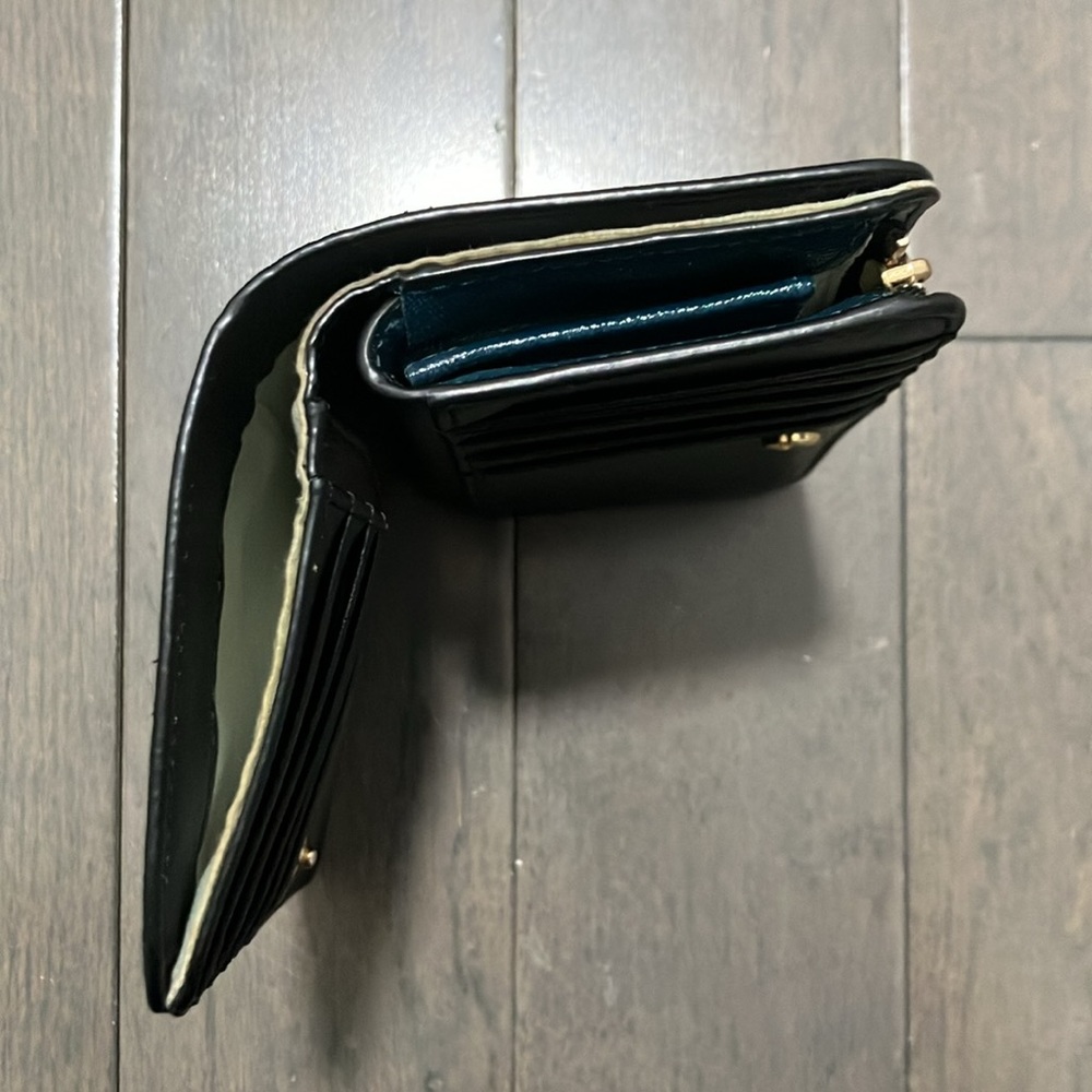 Marc Jacobs Wallet - Picture 4 of 9